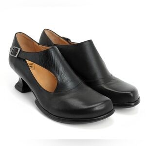 John Fluevog Gracias Side Buckle Shoes w/ Cutout